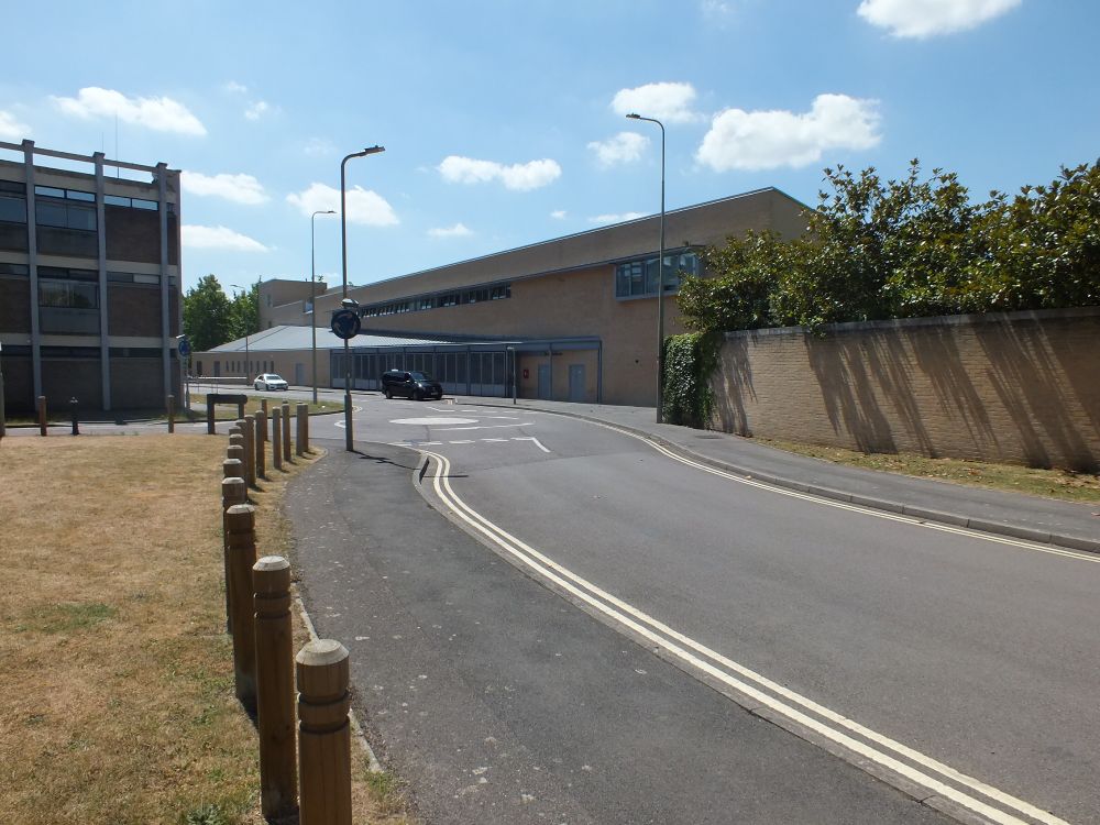 Looking S down Rewley Rd to the mini-roundabout.