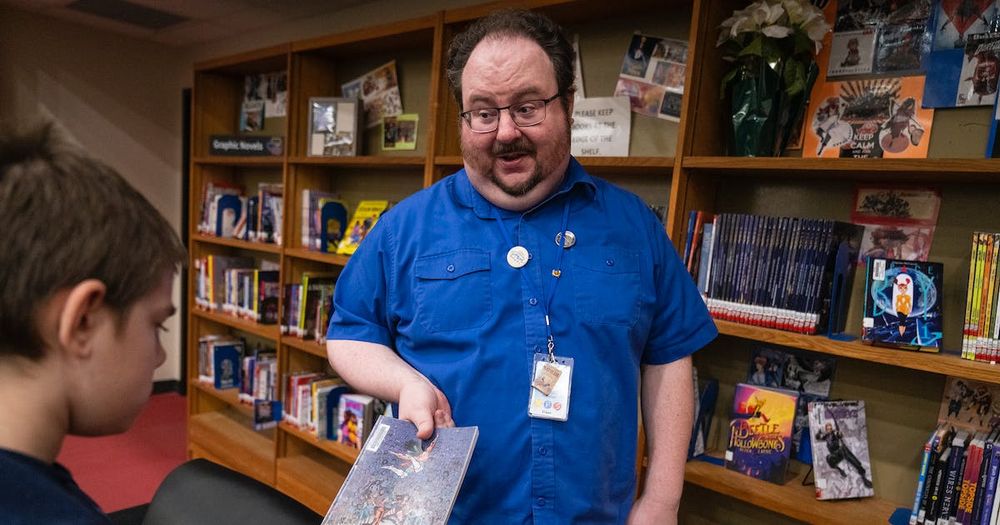 Minneapolis schools added more librarians. Now books are flying off the shelves.