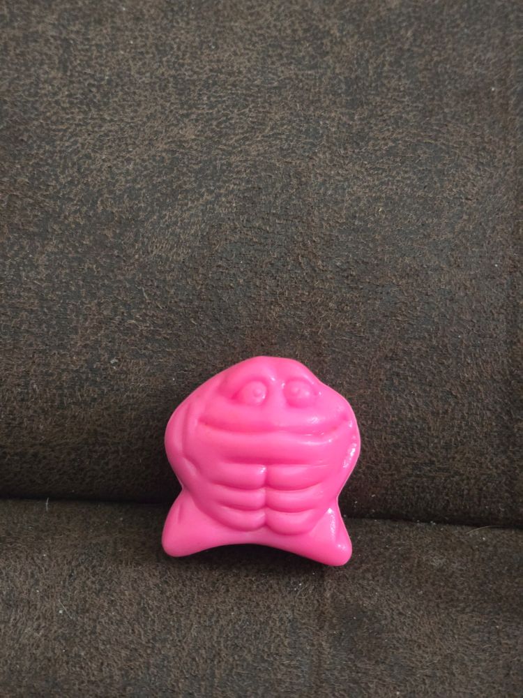 Ein pinker Bauchmuskelgogo