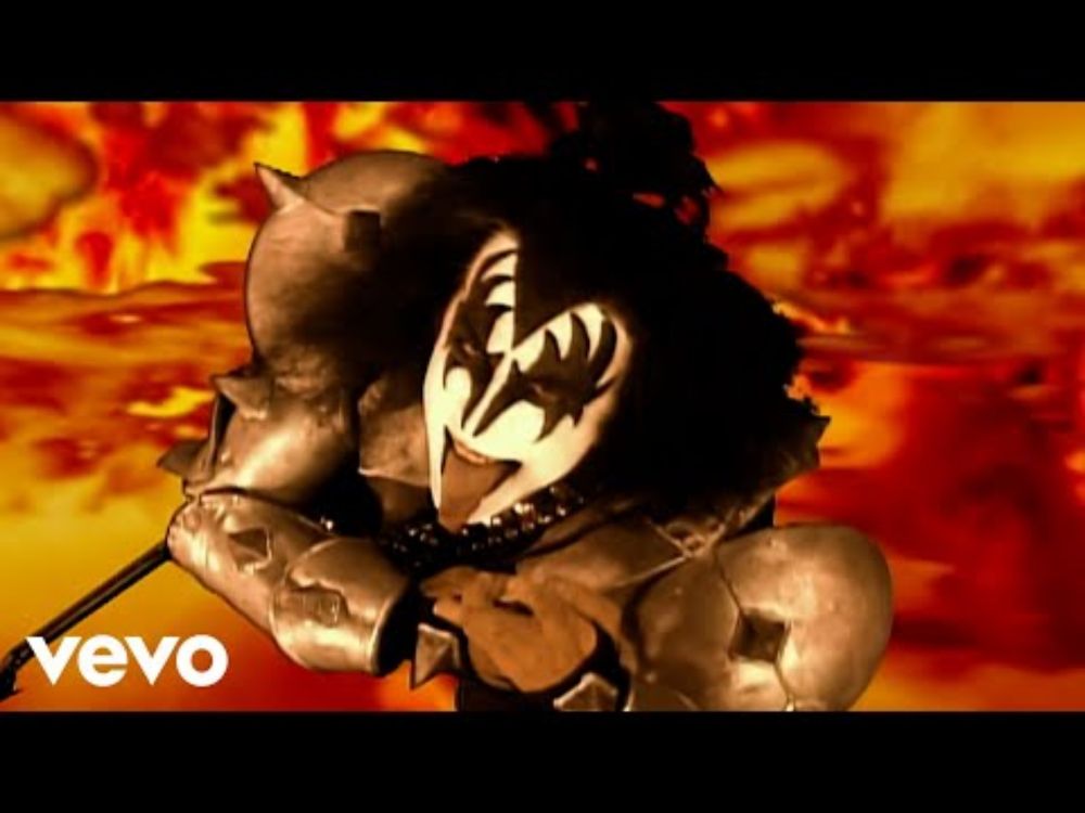YouTube video by KissVEVO