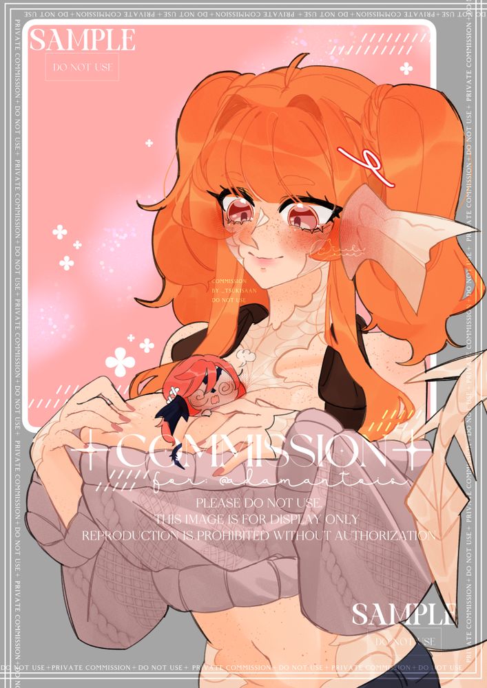 Commissioned art work for user @/adamantoise of their FFXIV Au Ra OC Lumine with a chibi Cirina between her breasts. Lumine is staring down at the chibi with a happy expression.