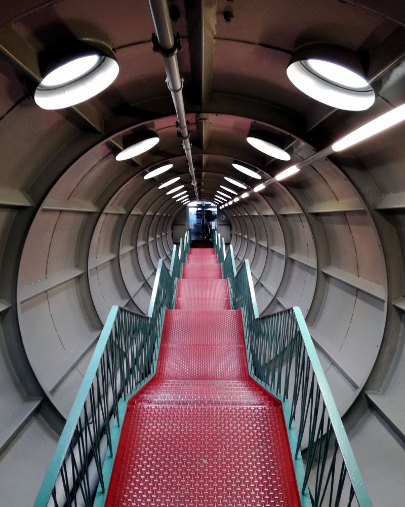 Atomium, stairs, André and Jean Polak, André Waterkeyn, Brussels, Belgium, 1958, photo Giuseppe Gallo