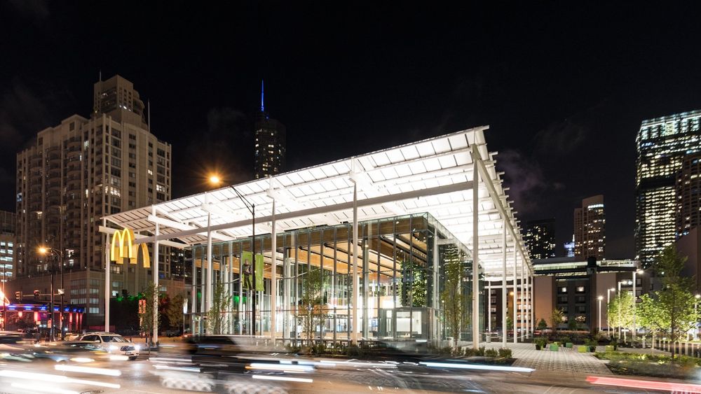 McDonald's Chicago Flagship by Ross Barney Architects