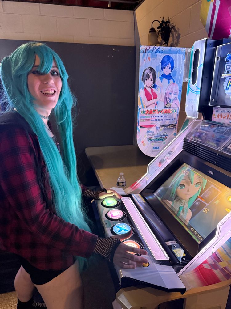 midwest miku playing project diva