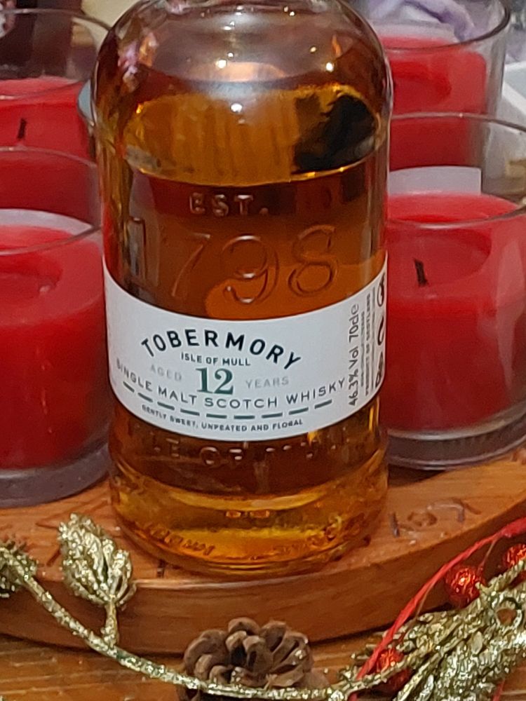 My first Christmas present - a 12 year old Tobermory. Very nice, thank you.