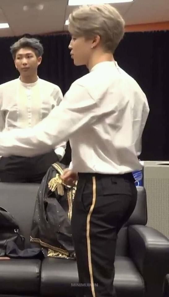 Jimin from behind in slacks his booty in full bootying 