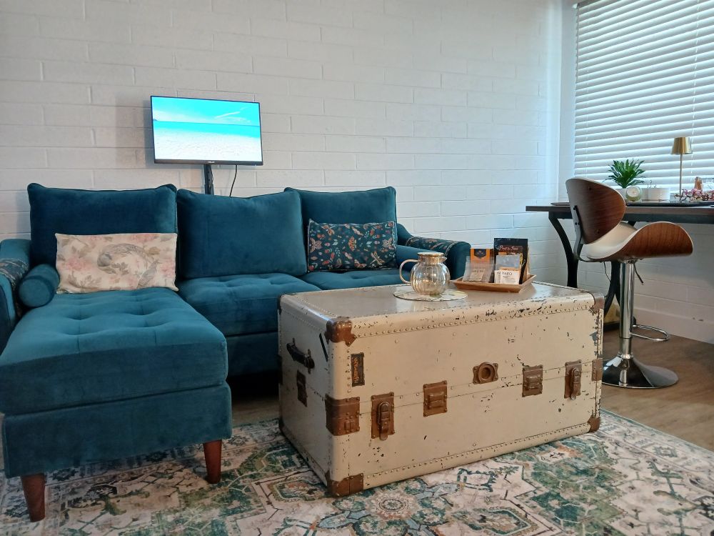 Karla's living room with a comfortably elevated TV stand 