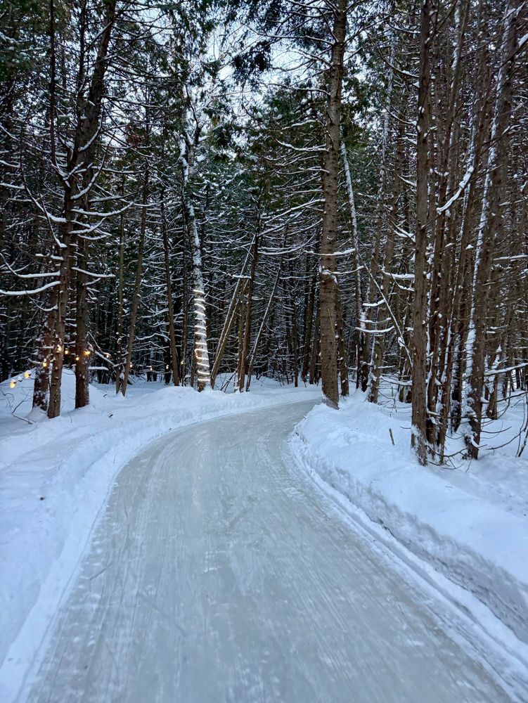 Icyland Skating Trails - Ottawa, ON