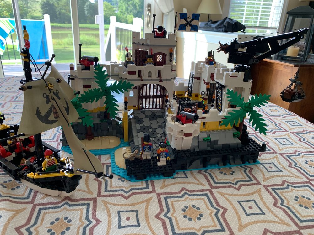 El dorado lego fortress set