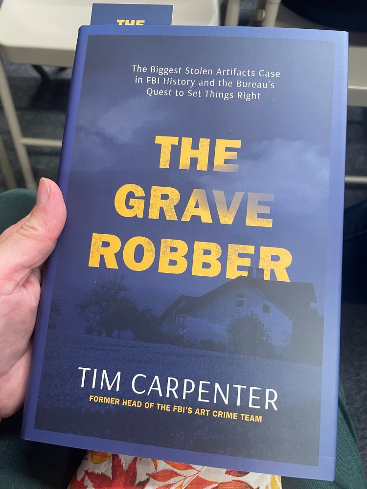 Cover of The Grave Robber book by Tim Carpenter. 