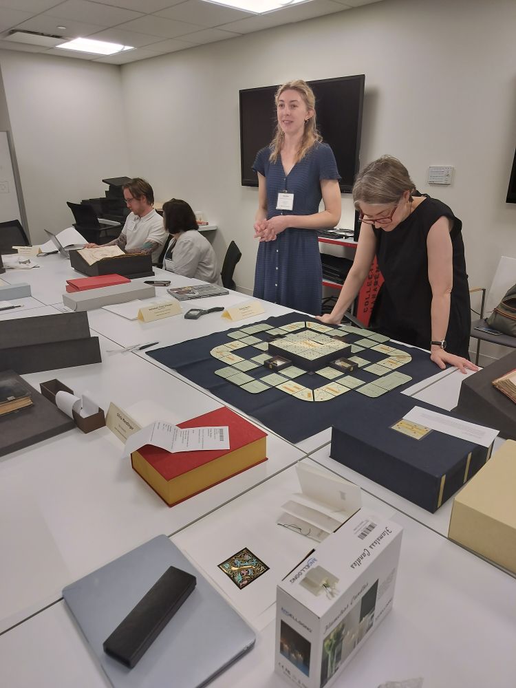 Students deciding how to video & 3D model their books