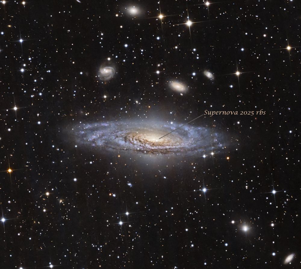 A beautiful blue spiral galaxy, ngc 7331, has a new supernova at its centre. Many other galaxies can be seen in this image. 1.5 hours total exposure time using a 300mm Ceravolo telescope and SBIG camera and filters