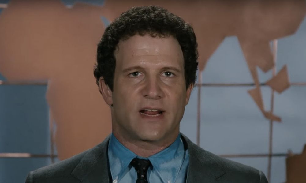 Albert Brooks in BROADCAST NEWS
