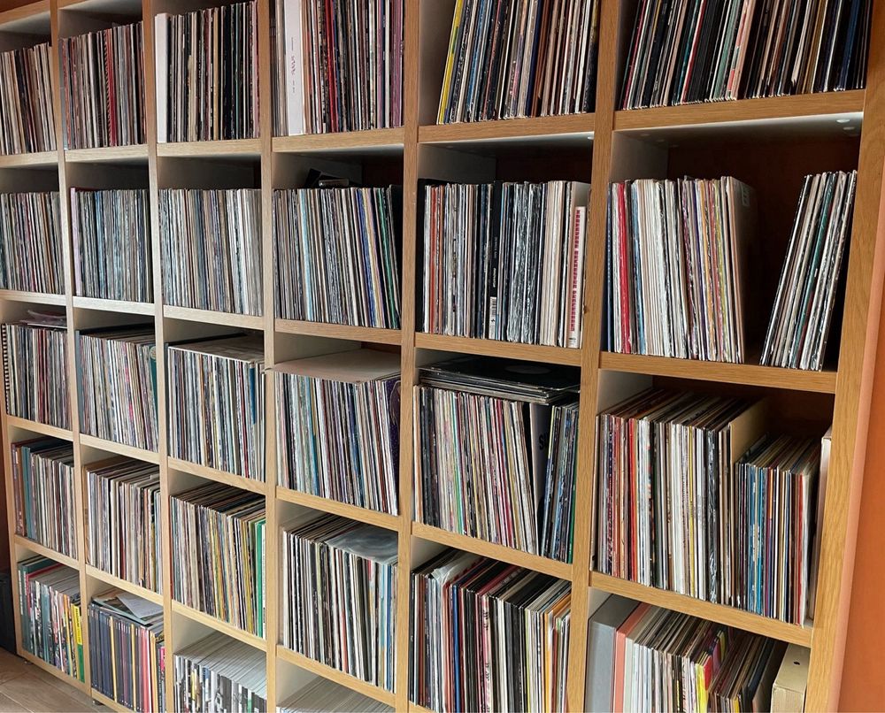 Shelf filled with vinyl records: Albums, 12”s, 10”s and 7”s