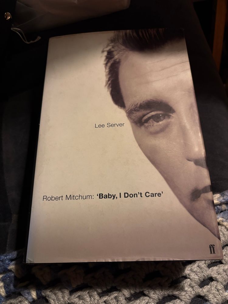 A biography of Robert Mitchum by Lee Server