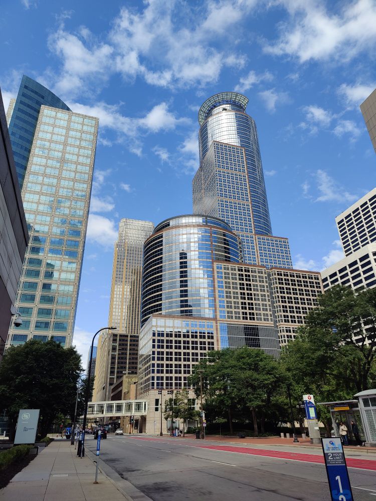 Downtown Minneapolis skyline