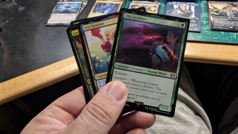 Vivi and Tifa cards back to back