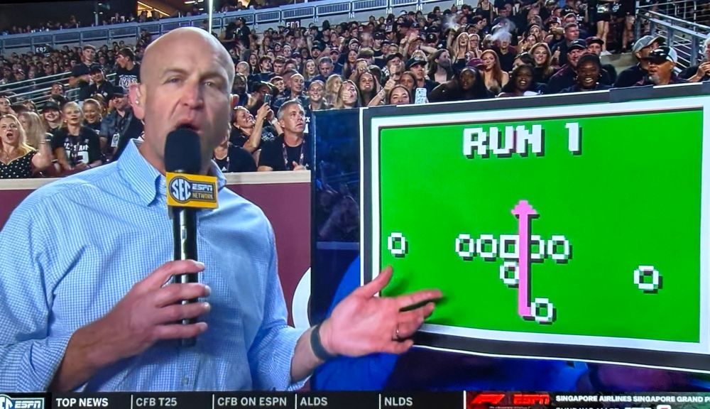 It’s a basic Tecmo Bowl run play up the middle 