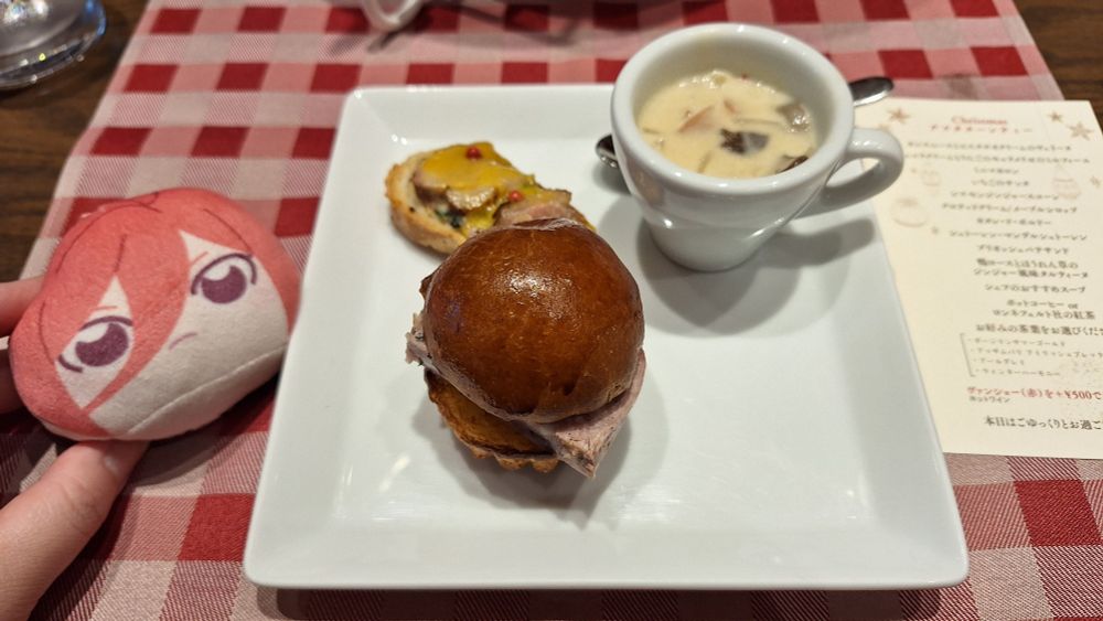 24.11.17 京都 ルボンヴィーヴル
クリスマスアフタヌーンティー