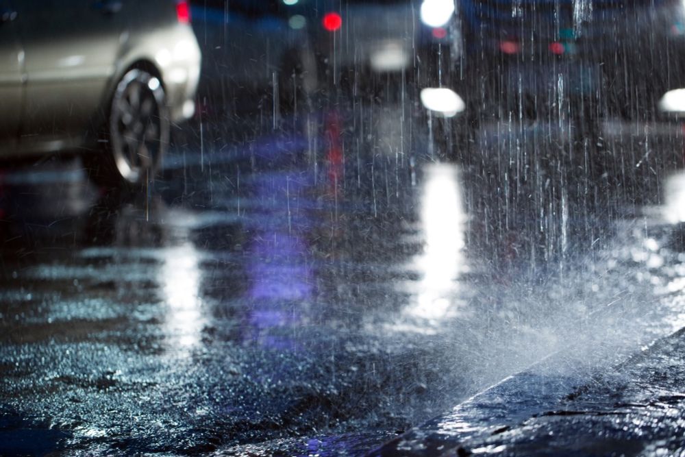 Wet Asphalt — Urban Rain Ambience Generator