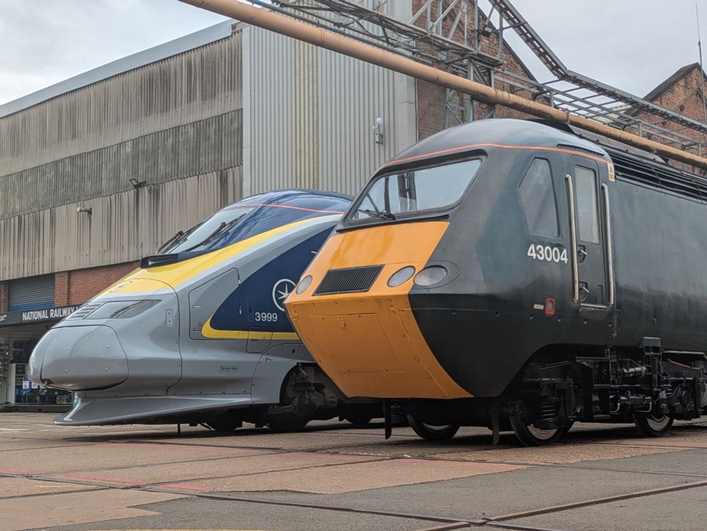 The nose cones of a TMST Powecar and HST Powercar 