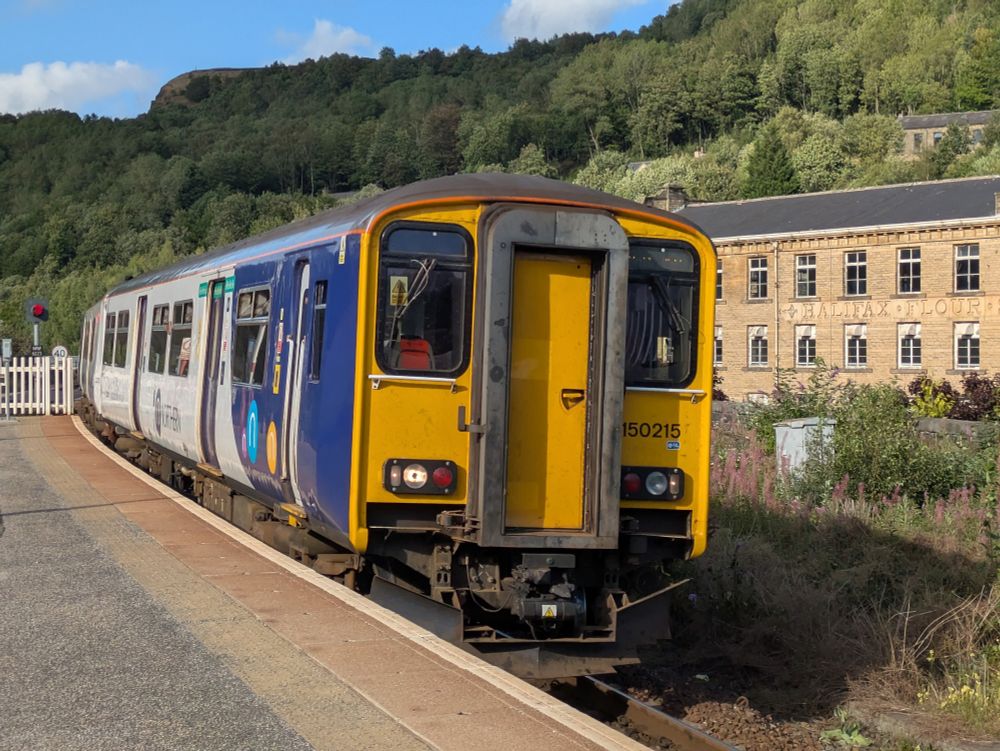 A Class 150 train at Halifax train station 