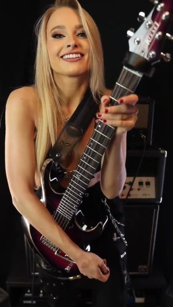 Judas Priest - Painkiller || Sophie Lloyd #guitar #sophielloyd #metal