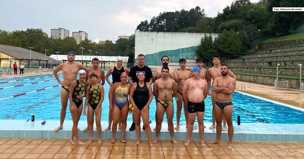 El Waterpolo Barakaldo se disuelve mientras sigue sin perspectivas de solución la huelga de socorristas