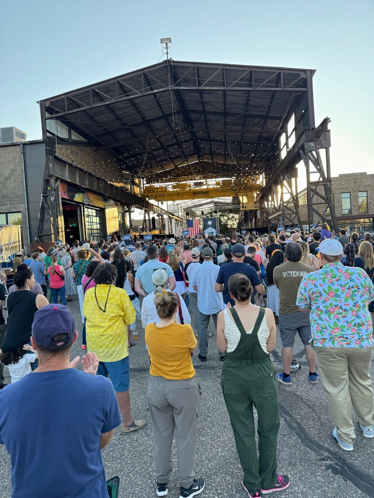 A capacity crowd of people at Bauhaus Brew Labs attend a rally for Peggy Flanagan for Senate with Senator Elizabeth Warren. 