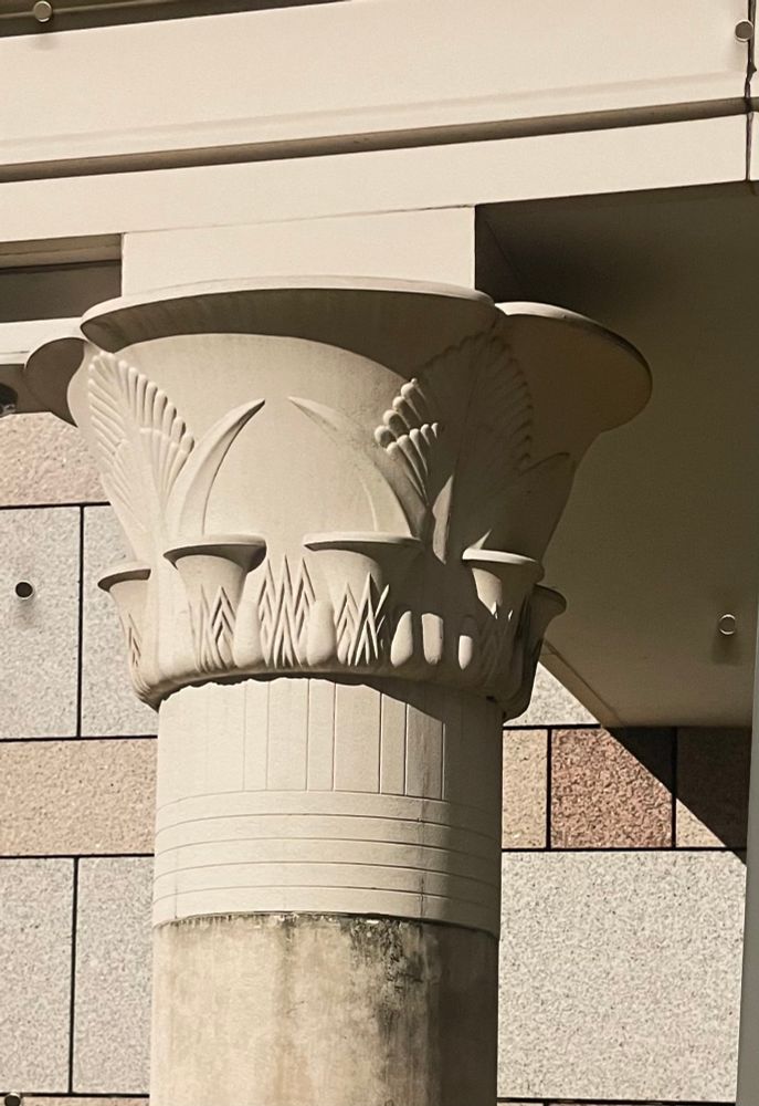 Egyptian-style column details 