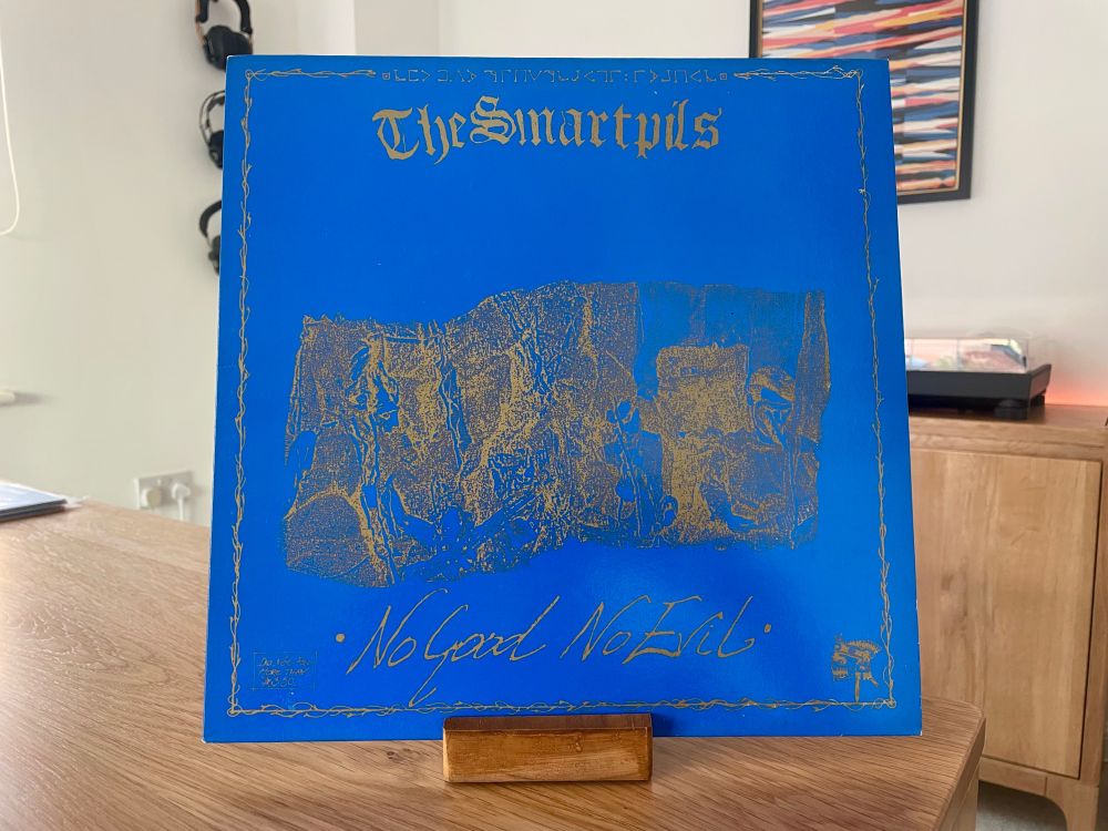 A quartet of stonking blue LPs spinning today…

Sally Timms And The Drifting Cowgirls – Somebody's Rocking My Dreamboat
King Crimson – Beat
Kraftwerk – Autobahn
The Smartpils – No Good No Evil