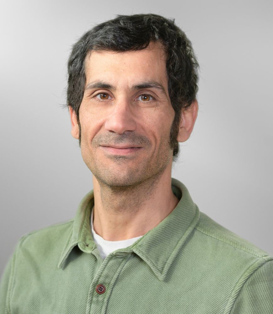 Headshot photo of Dr. Persichetti