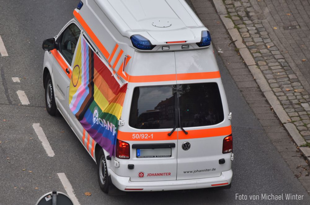 Better safe than sorry. Für Euch waren beim CSD in Delmenhorst die Demosanis Bremen und die Johanniter Delmenhorst im Einsatz. Wir möchten uns dafür von Herzen bedanken!!! ❤