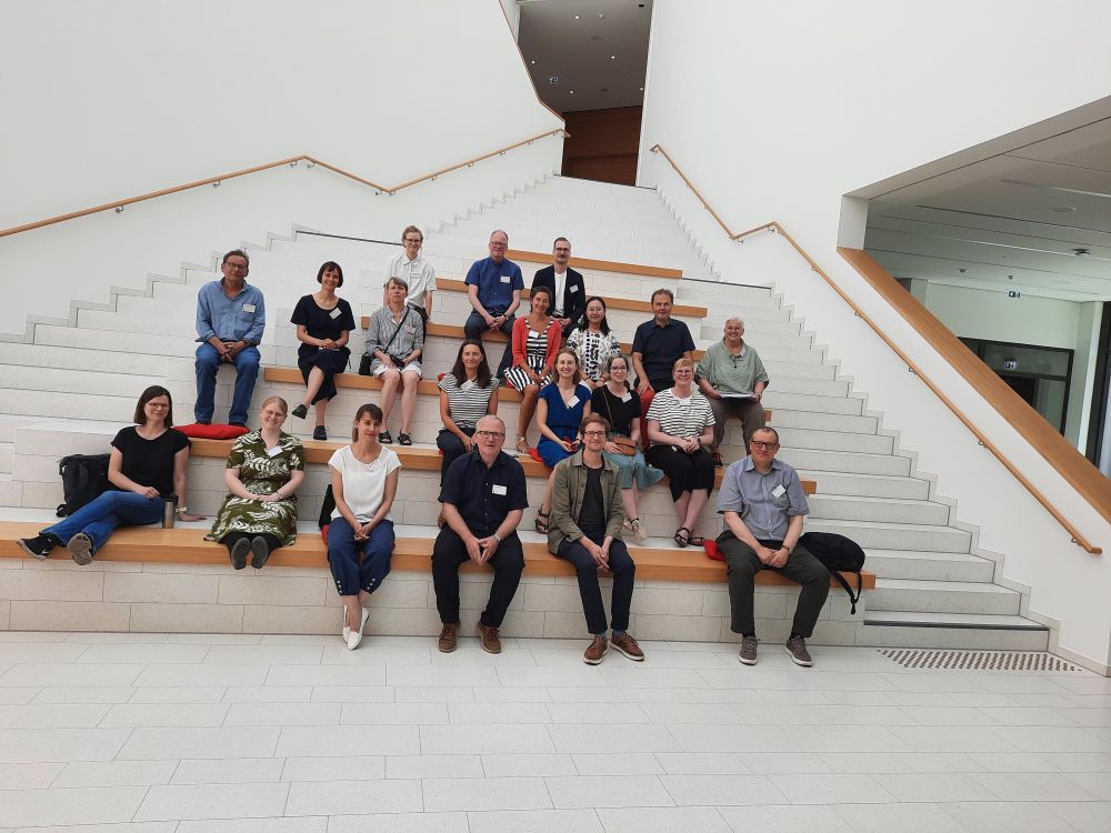 Gruppenfoto der Tagungsteilnehmer:innen