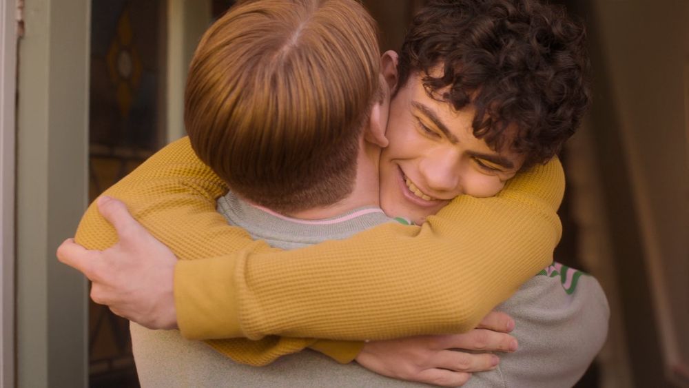 Image credit: Heartstopper (2022–, dir. Euros Lyn, © Netflix / See-Saw Films).

No copyright infringement is intended. This content is shared solely for purposes of appreciation, commentary, education, archival, and other non-commercial uses, under the protection of fair use. All moral and patrimonial rights remain with the original creator mentioned above.