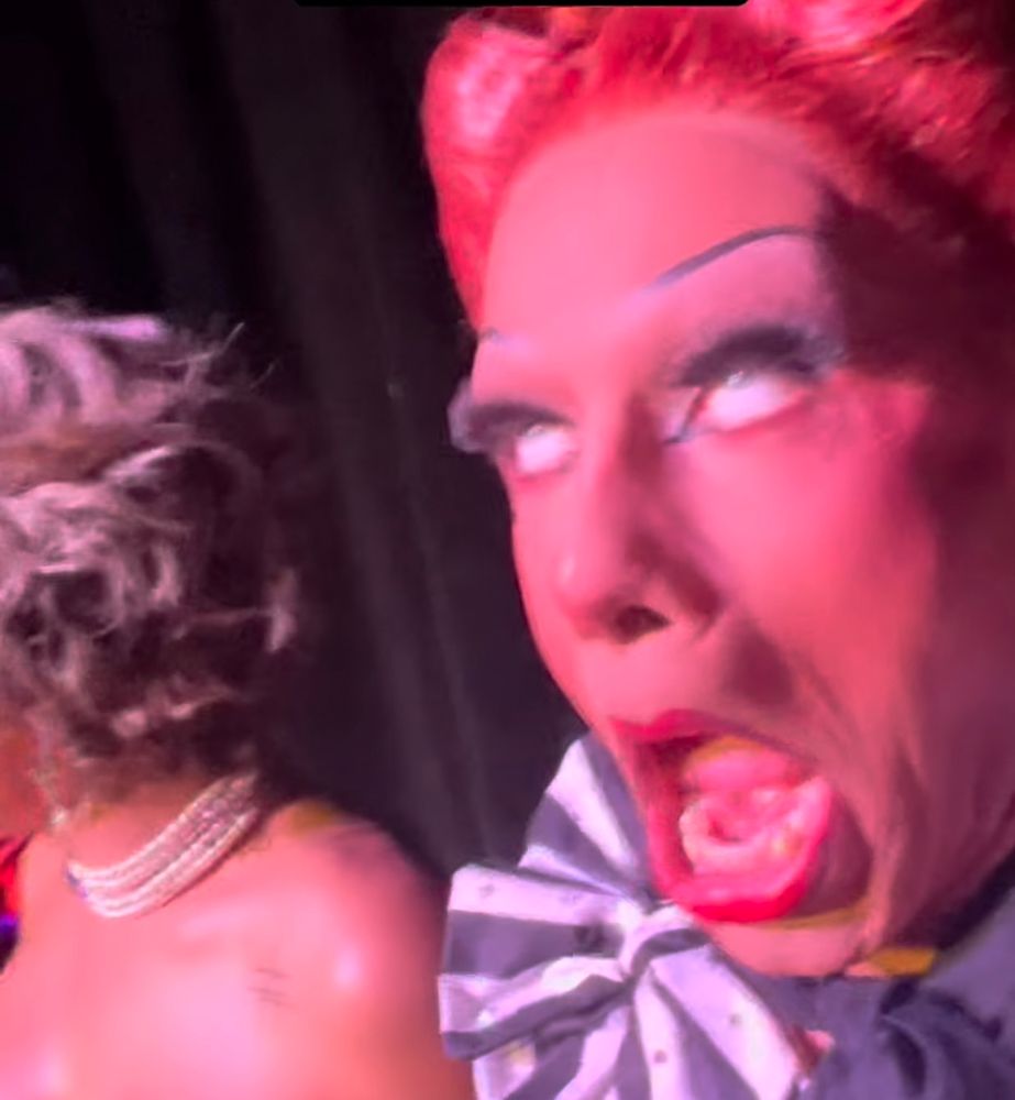 Ari gato experiencing Eusexua at the beat drop in Sticky by FKA Twigs