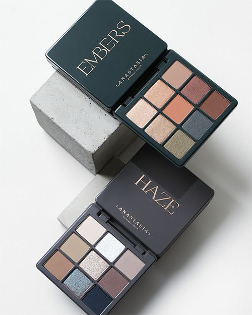 promo photo of the haze and embers palette