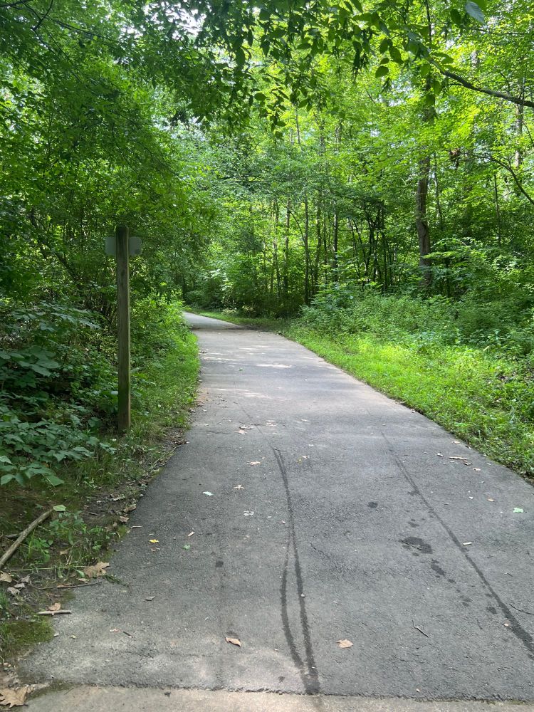 Sugarland paved trail 