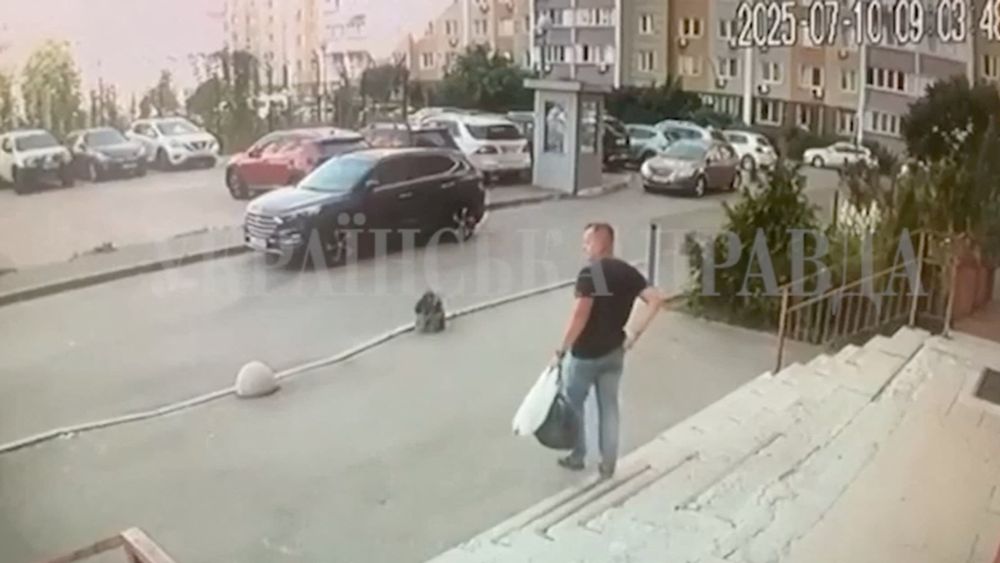 Ukraine hits back after top agent assassinated in Kyiv