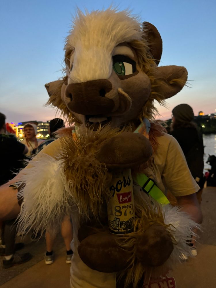 Blanc with a Coors Banquet for some reason. 