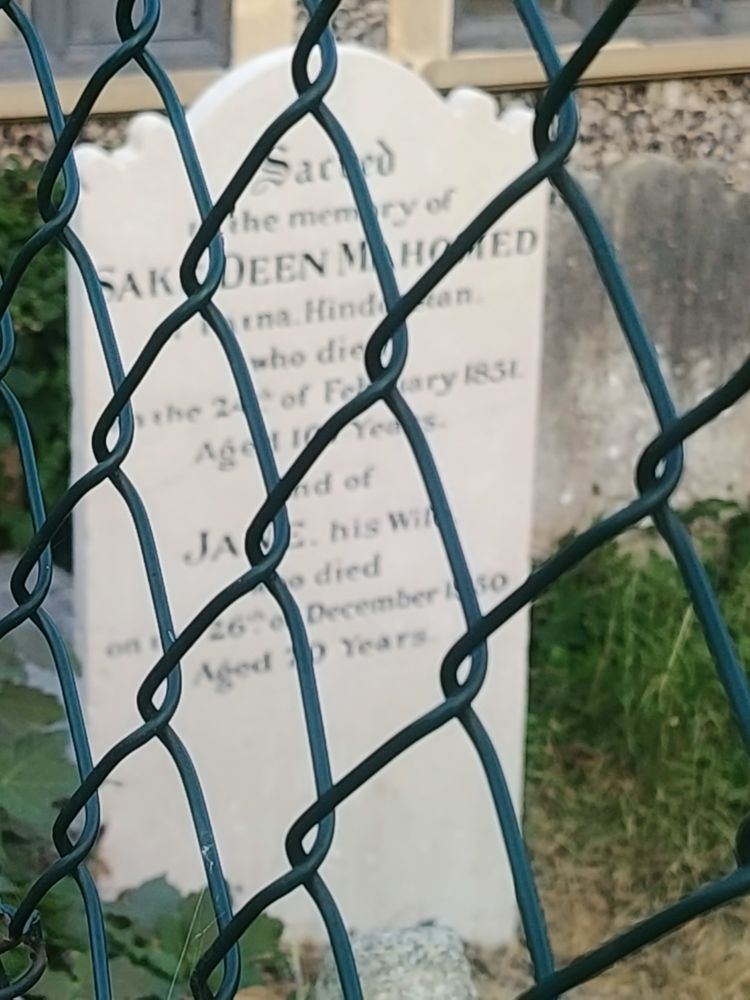 Sake Dean Mohamed's grave