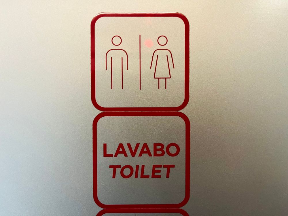LAVABO
TOILET