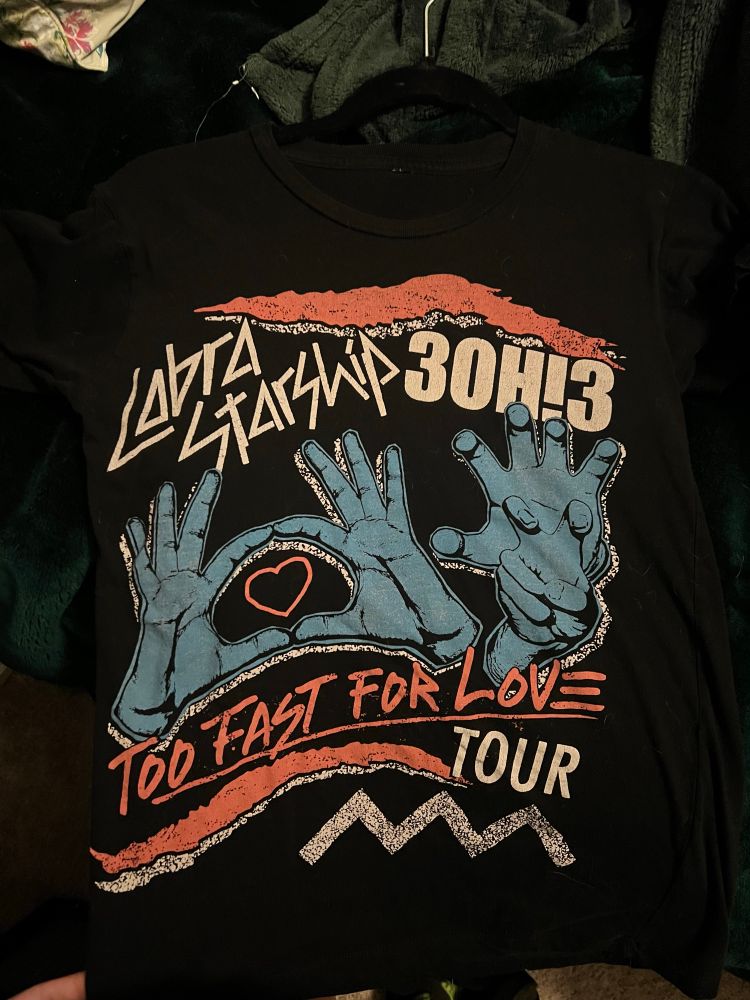 Cobra Starship and 3OH!3 Too Fast For Love tour tshirt