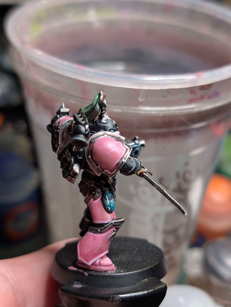 Emperor's Children Infractor - side view standing pose (right)