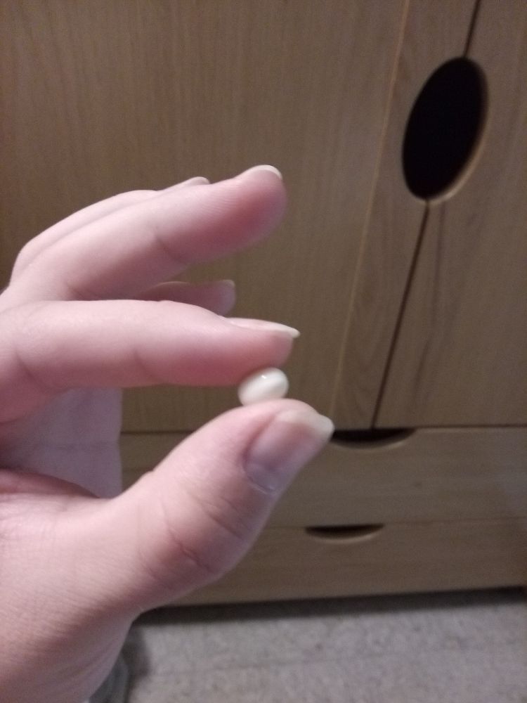 Last night I had a wet dream which I haven't had in ages, and I woke up smelling like precum because I was leaking all night T~T and maybe humping the bed a little.. but basically before this I had no drive to do anything and actually I haven't even gotten wet like that in months