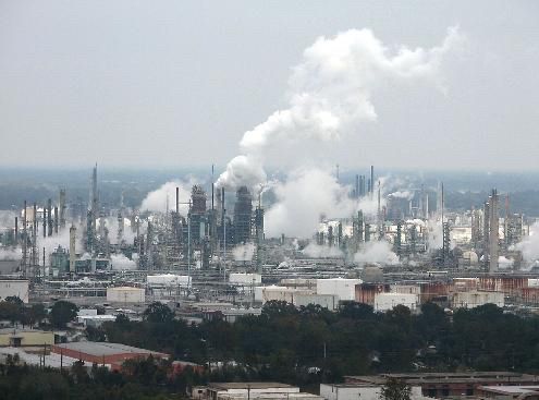Disgusting smokey polluting oil refinery