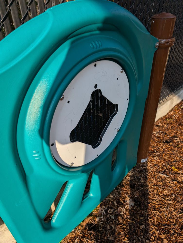 Playground game with removed buttons.