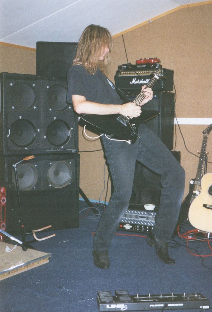 Arjen Lucassen rehearsing for the Star One tour in 2003