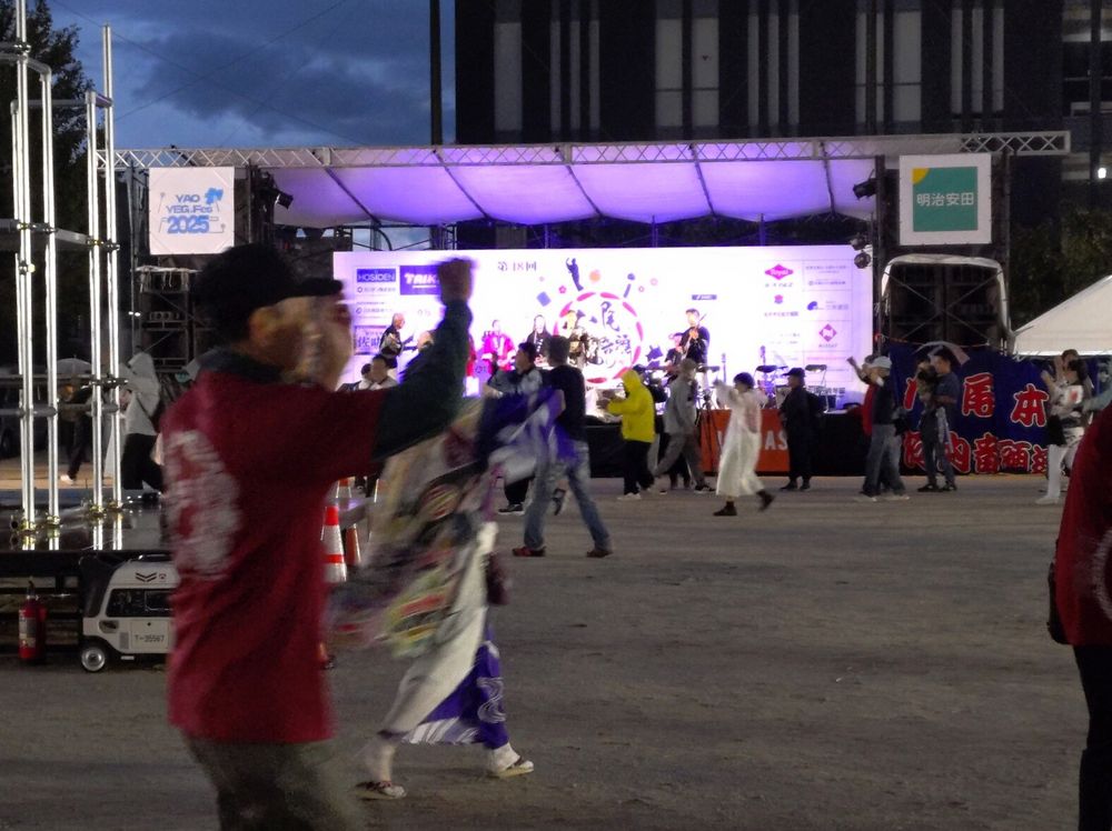 八尾河内音頭まつり
20時まで踊りが続きます