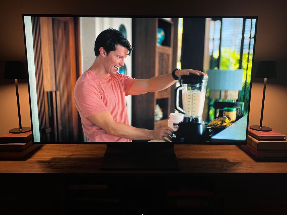 Patrick Schwarzenegger getting pumped on protein shakes in White Lotus 